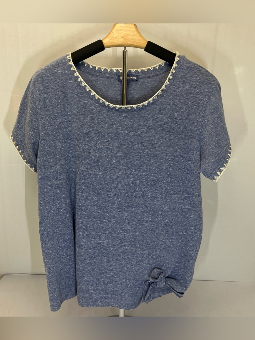 Democracy Blue Heather Short Sleeve Tee with Cream Trim
